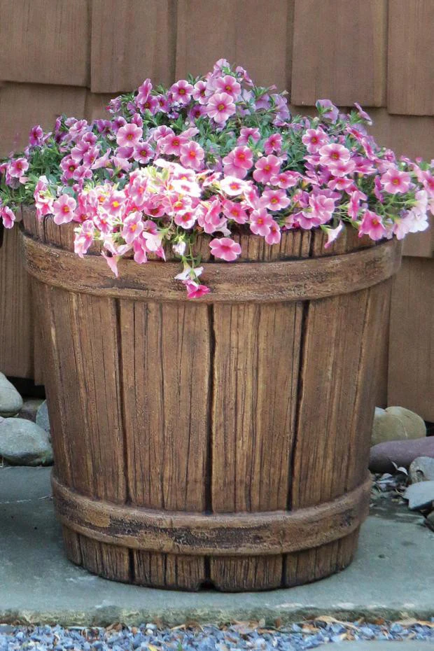 Castaway Planter Round 18 inch