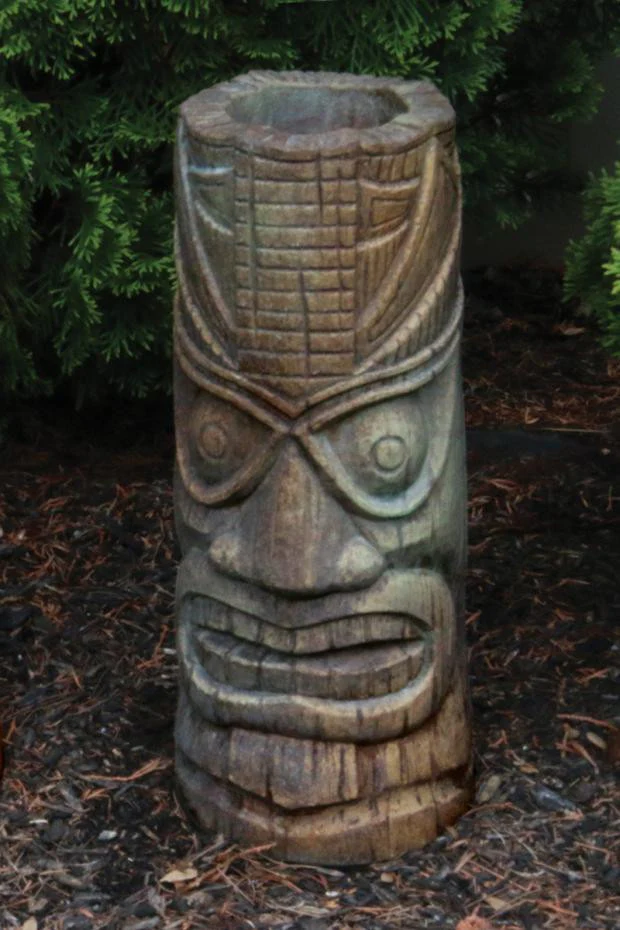 Tiki Island 18 inch