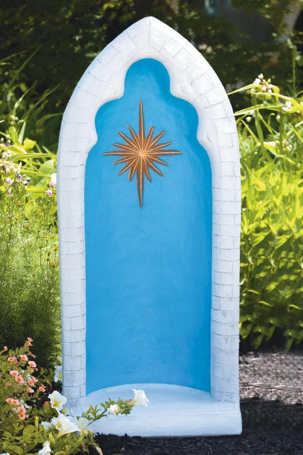 Pointed Grotto 26 inch